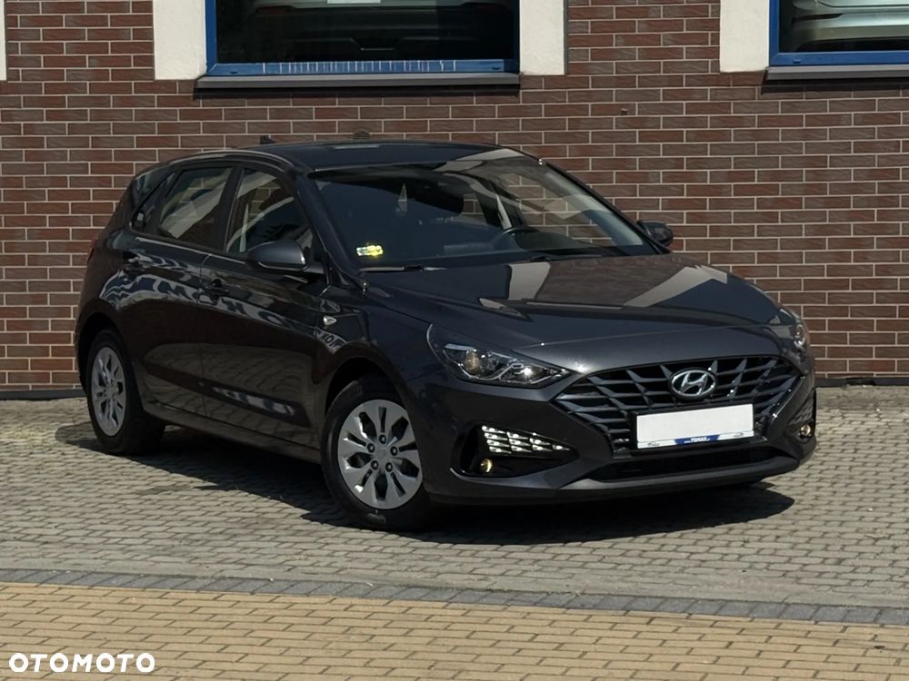 Hyundai i30 - 23