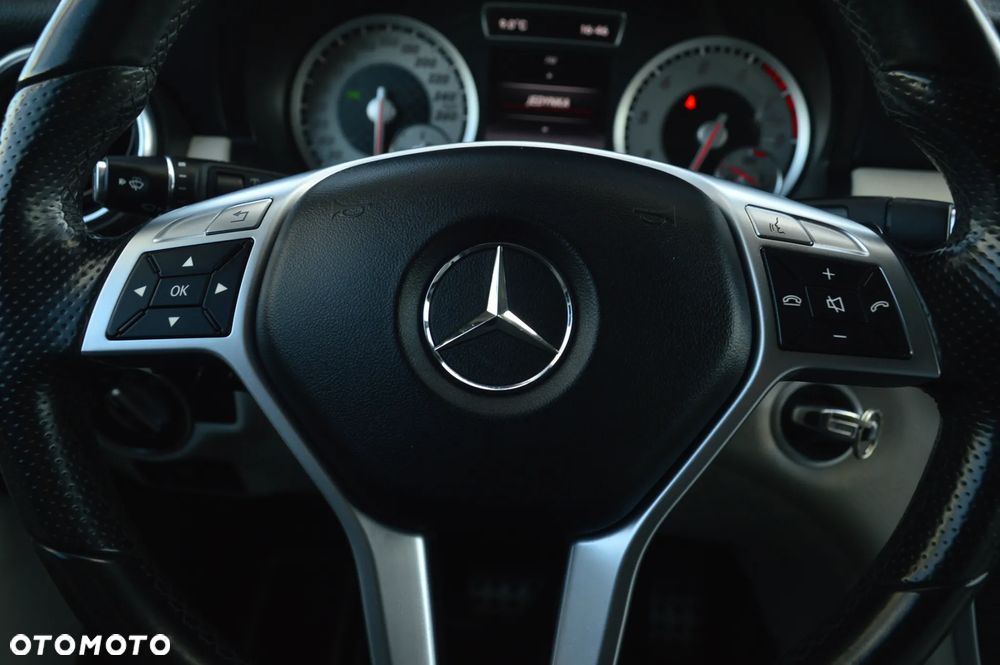 Mercedes-Benz Klasa A 250 4Matic 7G-DCT - 12