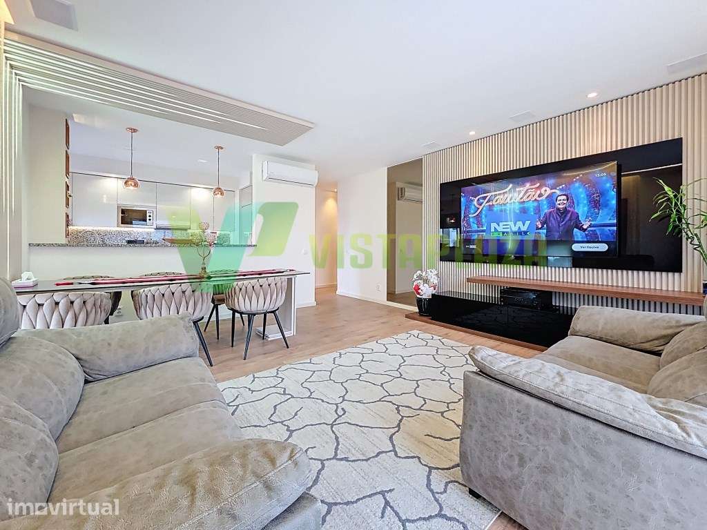 Apartamento T4 Acabamentos de Luxo na Urbanização do Fojo, Portimão - Grande imagem: 4/31