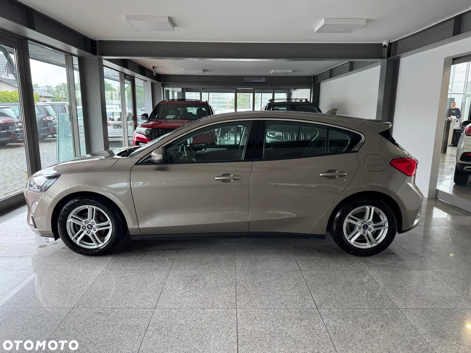 Ford Focus 1.0 EcoBoost Titanium Business - 10