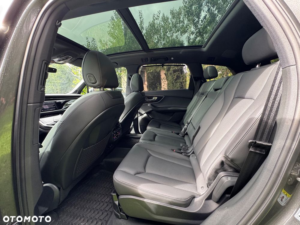 Audi Q7 TFSI mHEV 250 kW Quattro Tiptr - 18