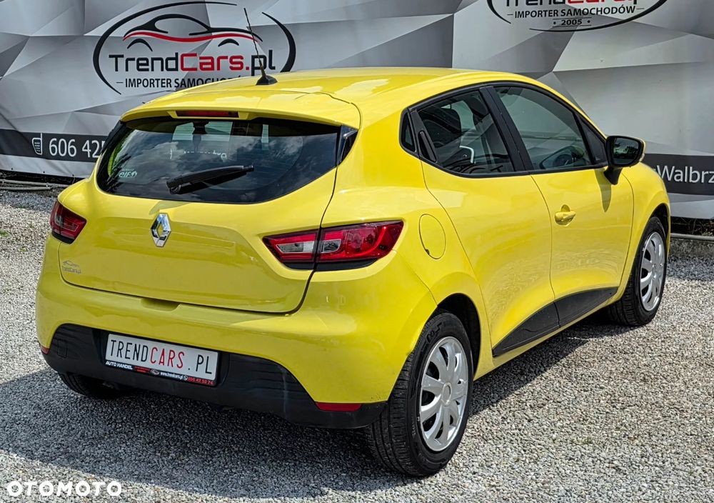Renault Clio 1.2 16V 75 Experience - 6