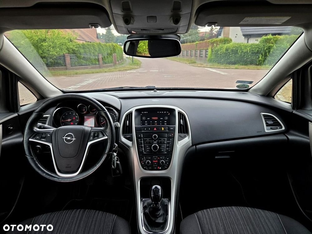 Opel Astra 1.4 T Cosmo EU6 - 13