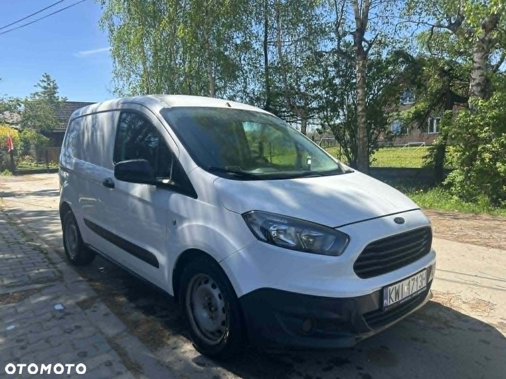 Ford Courier - 10