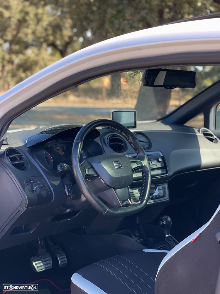 SEAT Ibiza 1.4 TSI Cupra DSG - 10