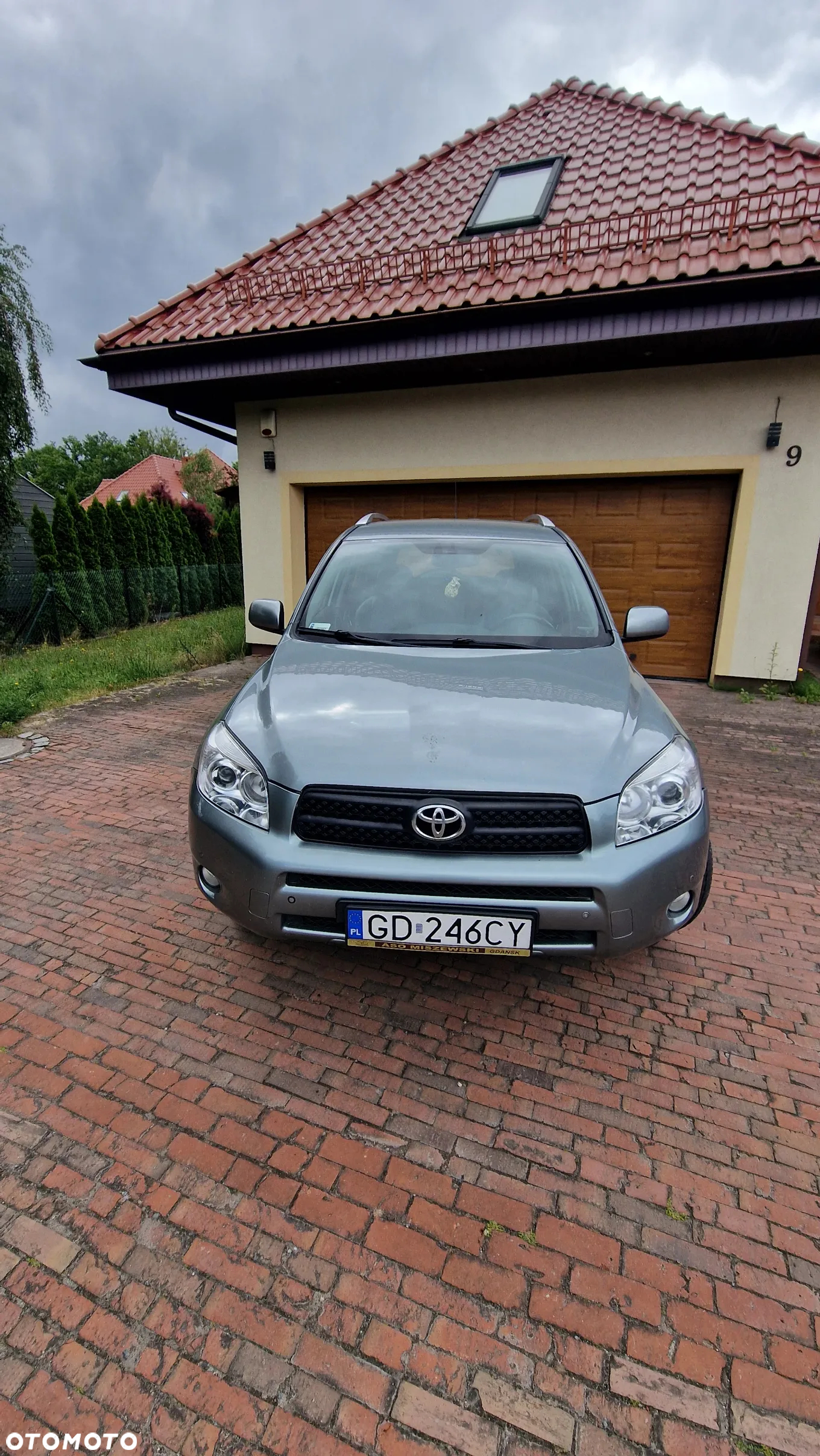 Toyota RAV4 2.0 VVT-i Premium - 32