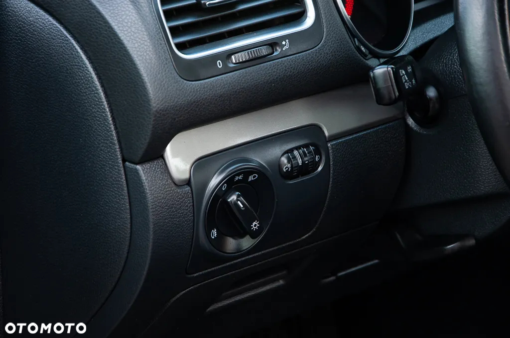 Volkswagen Golf 1.6 Edition - 35