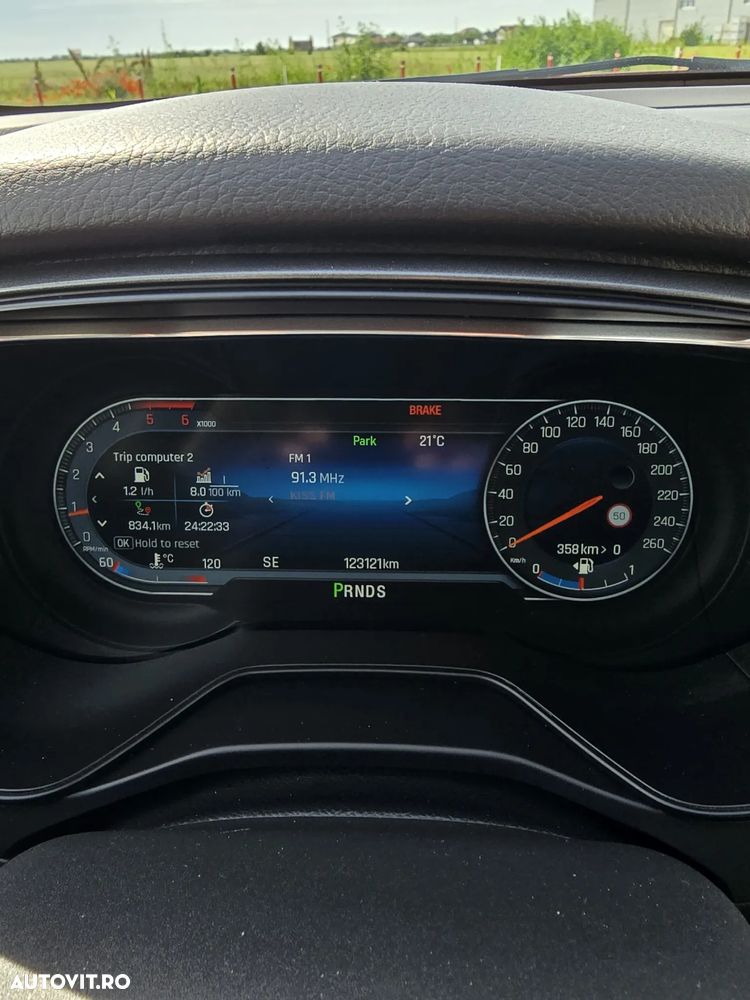 Ford Mondeo 2.0 TDCI PowerShift Titanium - 32