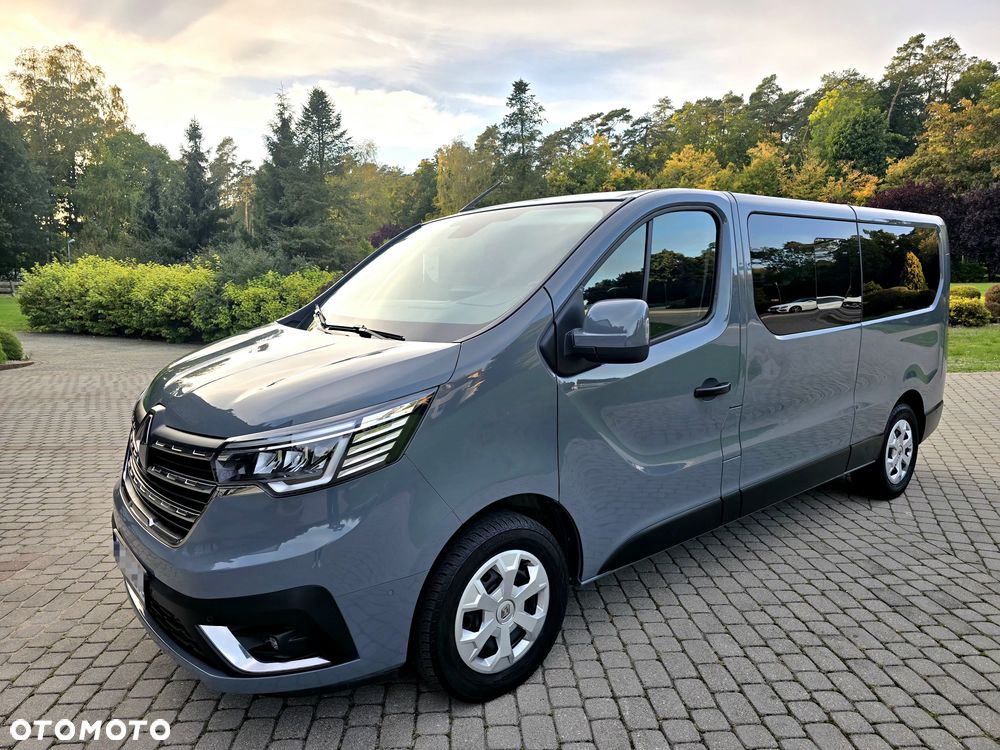 Renault Trafic - 16