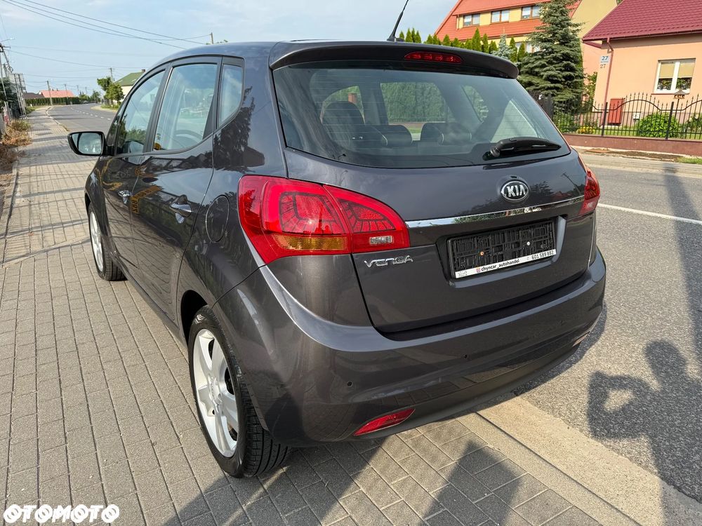 Kia Venga 1.6 CVVT Spirit - 12