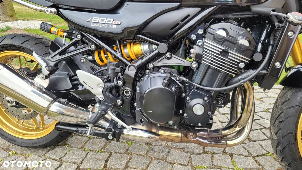 Kawasaki Z 900 RS - 9