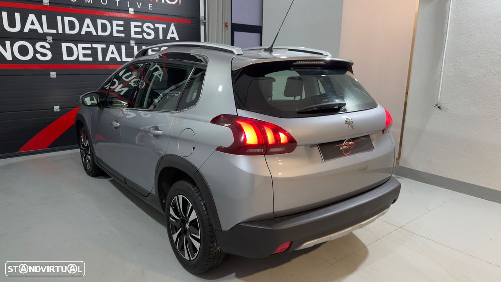 Peugeot 2008 1.6 BlueHDi Allure - 9