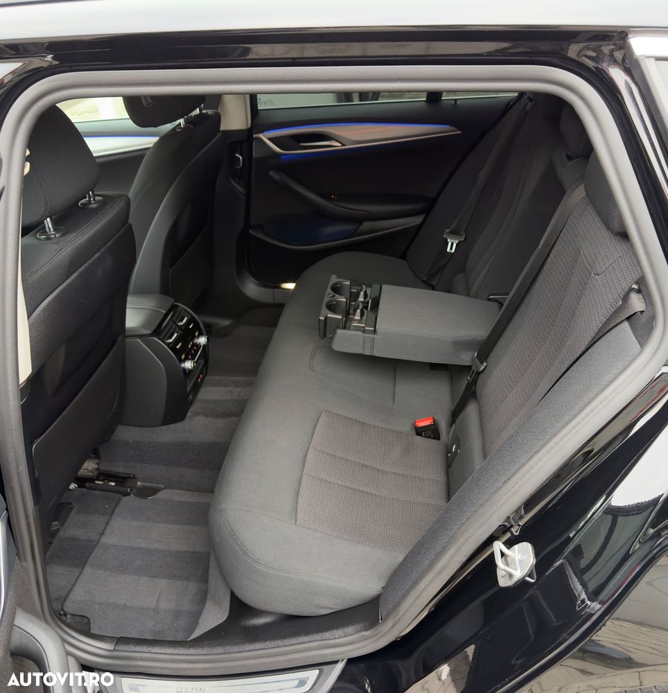 BMW Seria 5 520d xDrive Aut. - 15