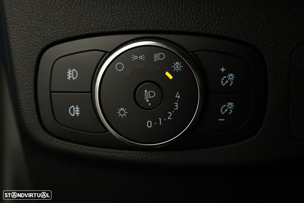 Ford Focus 1.0 EcoBoost MHEV ST-Line X - 19