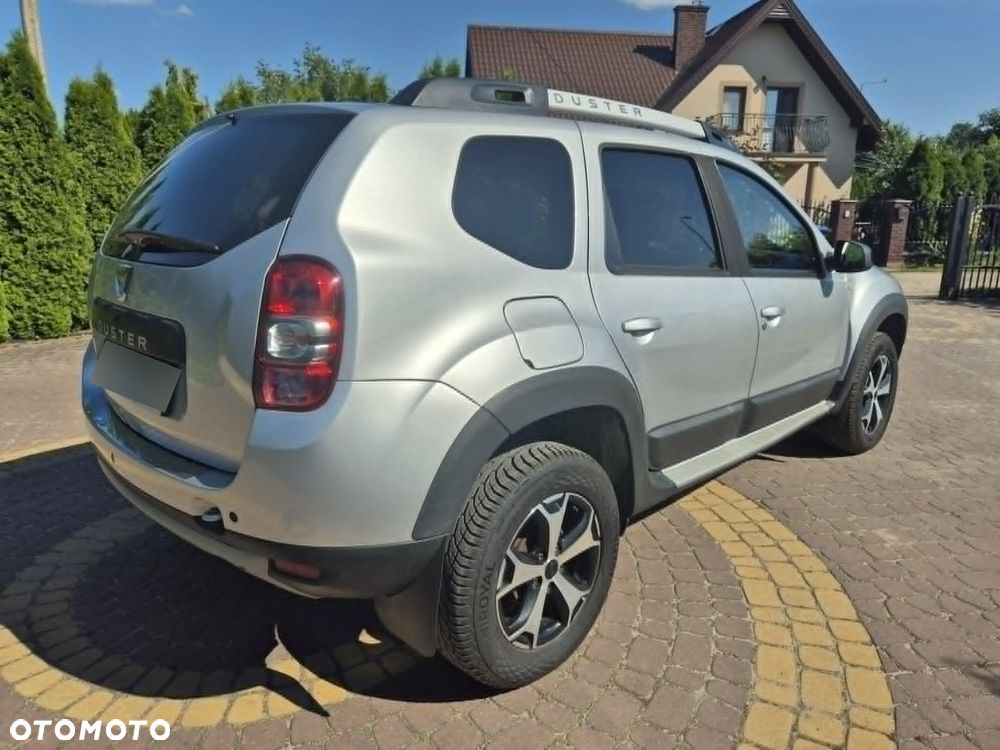 Dacia Duster 1.6 SCe Urban Explorer S&S - 11