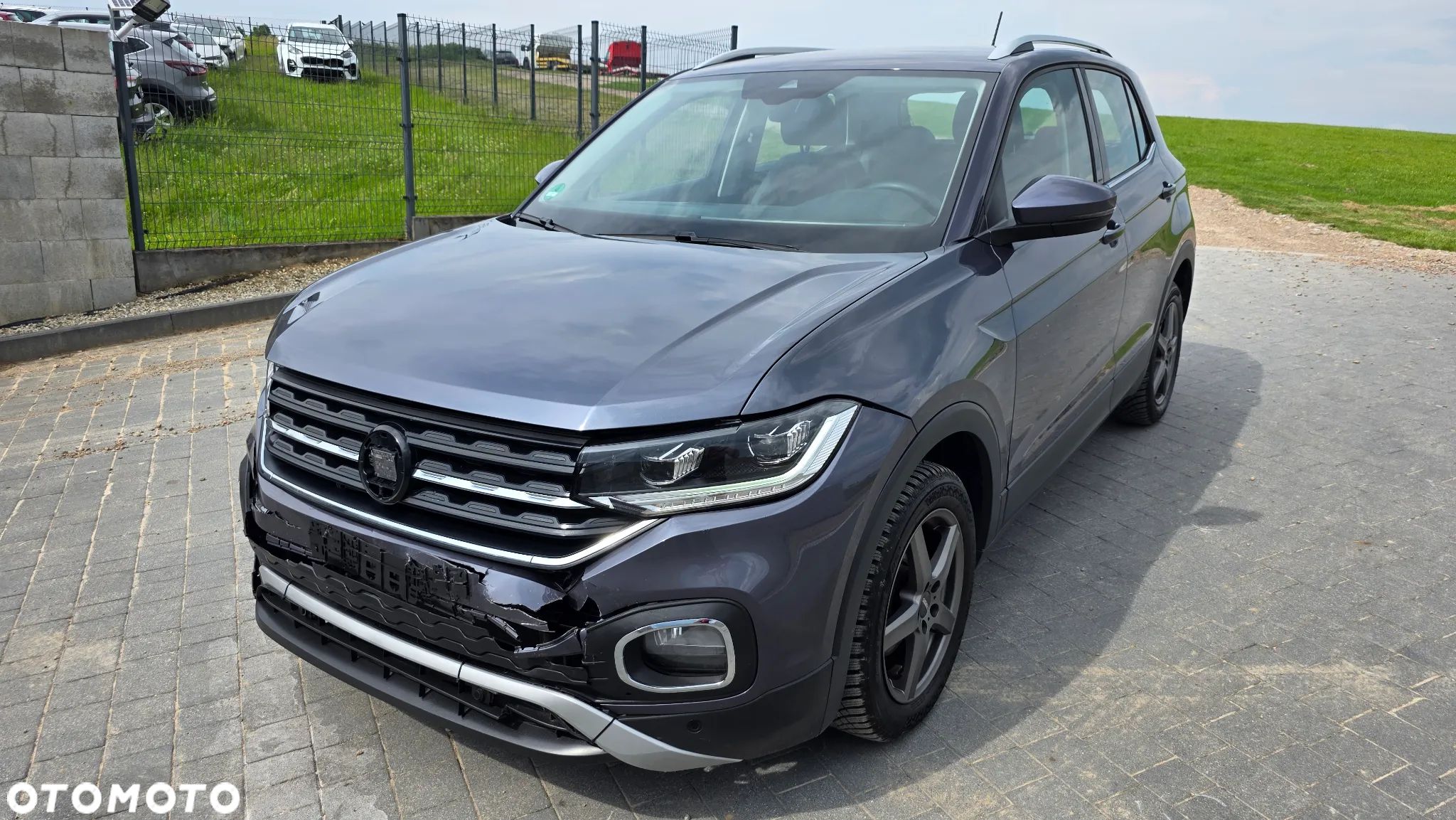 Volkswagen T-Cross 1.0 TSI Style - 1