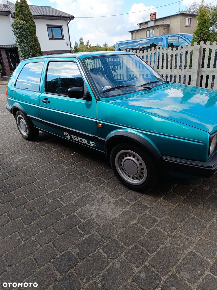 Volkswagen Golf 1.3 GL - 1