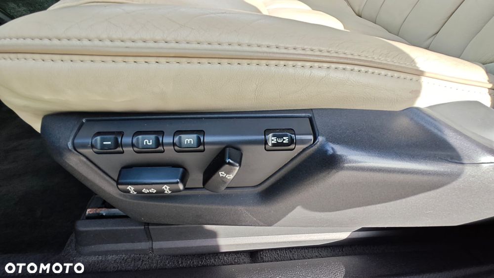 Volvo XC 90 D5 AWD Summum - 25