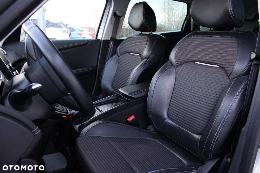 Renault Grand Scenic - 8