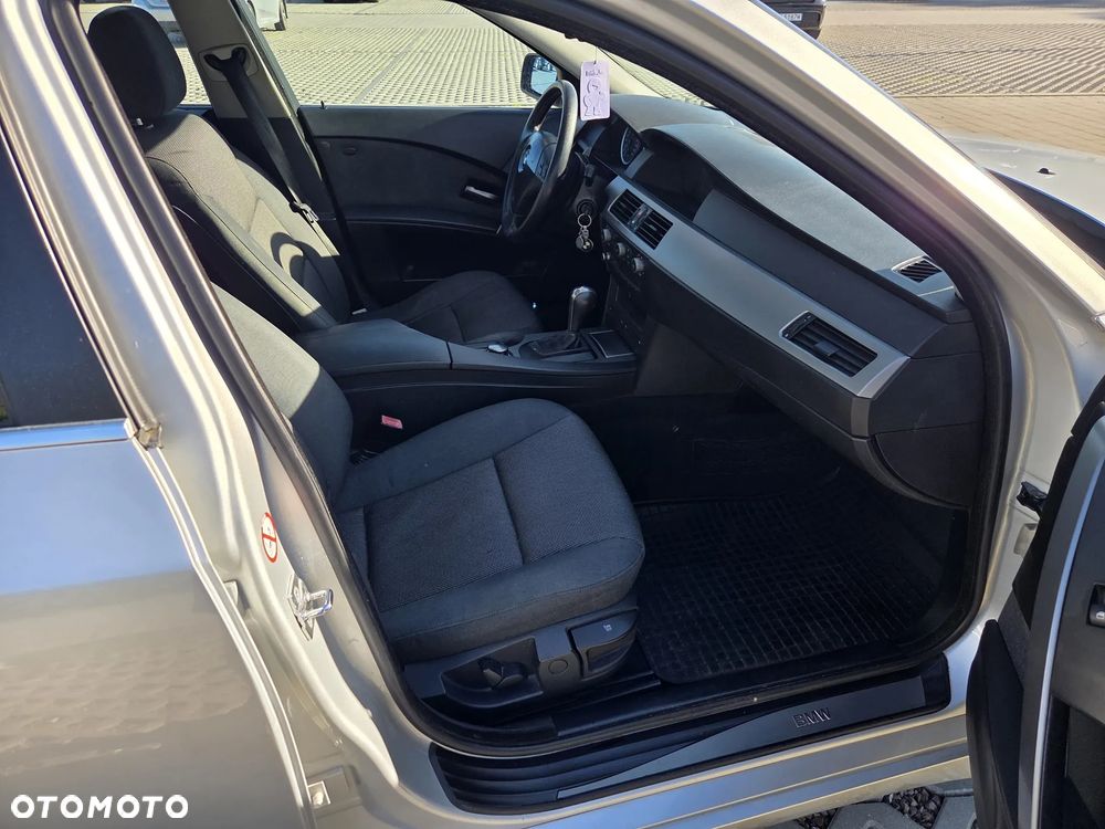 BMW Seria 5 - 16