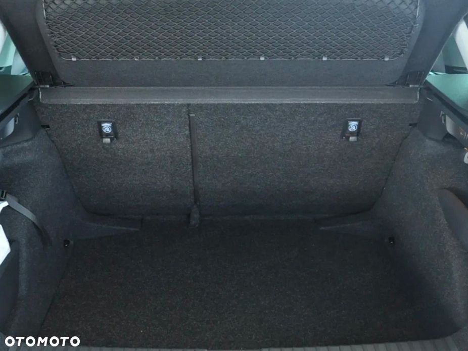 Skoda Kamiq 1.5 TSI Drive DSG - 16