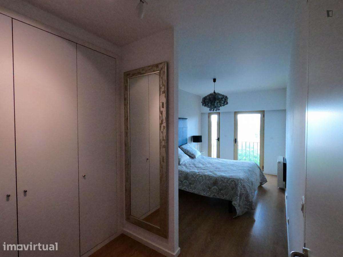 Apartamento com 1 quartos - localizado em Entrecampos Lisbon - Grande imagem: 3/17