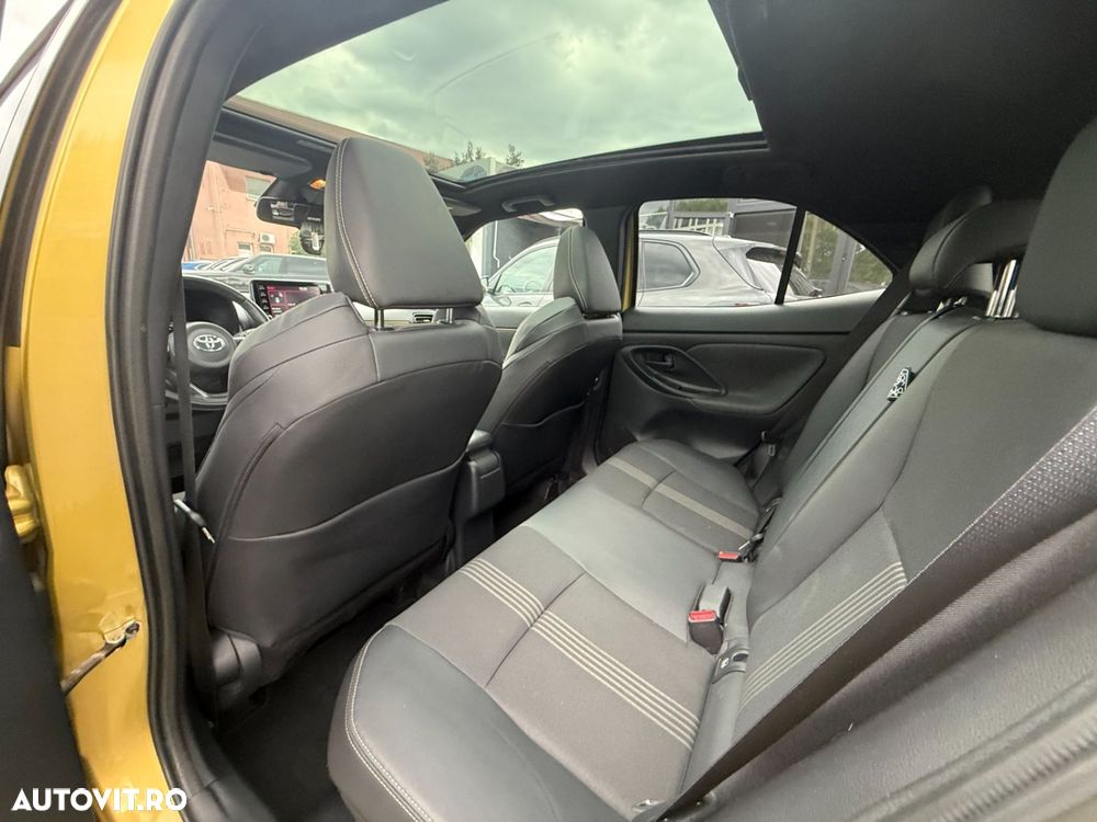 TOYOTA Yaris Cross 2023 — imagine 13