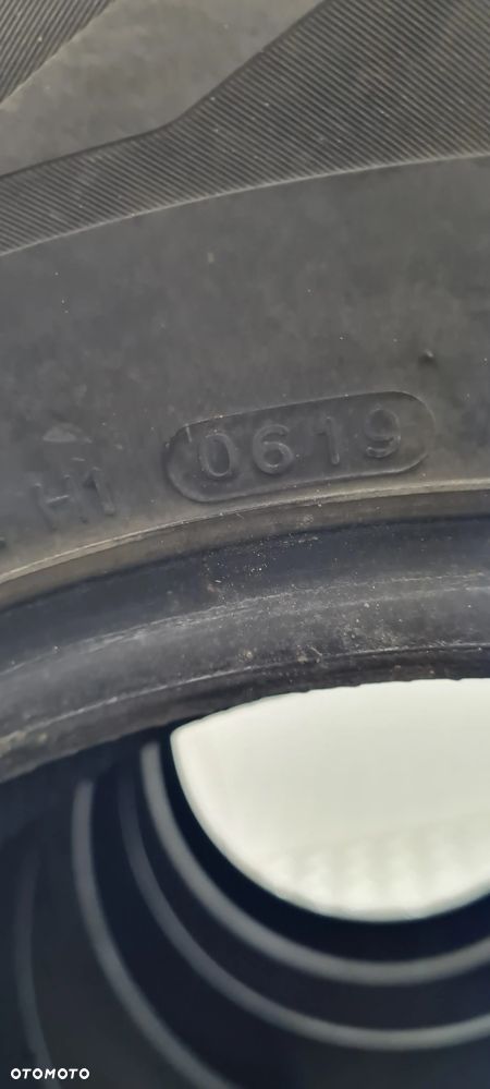Opony Hankook Kinergy 4S 205/70 15 M+S - 3