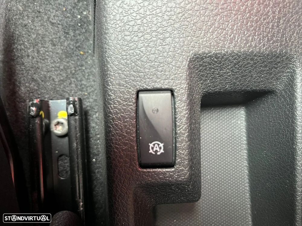 Dacia Sandero 1.0 ECO-G Essential Bi-Fuel - 27