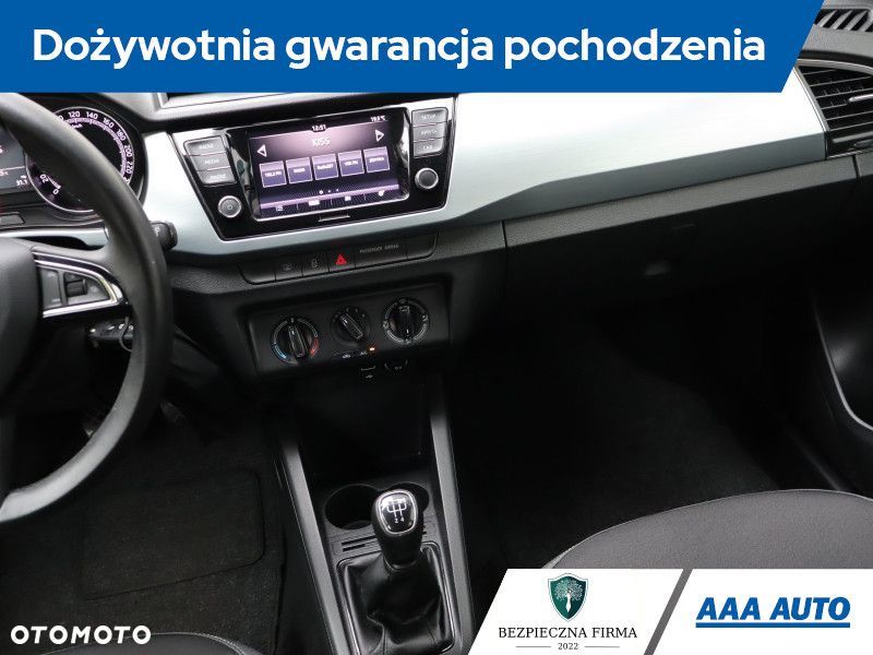 Skoda Fabia - 9