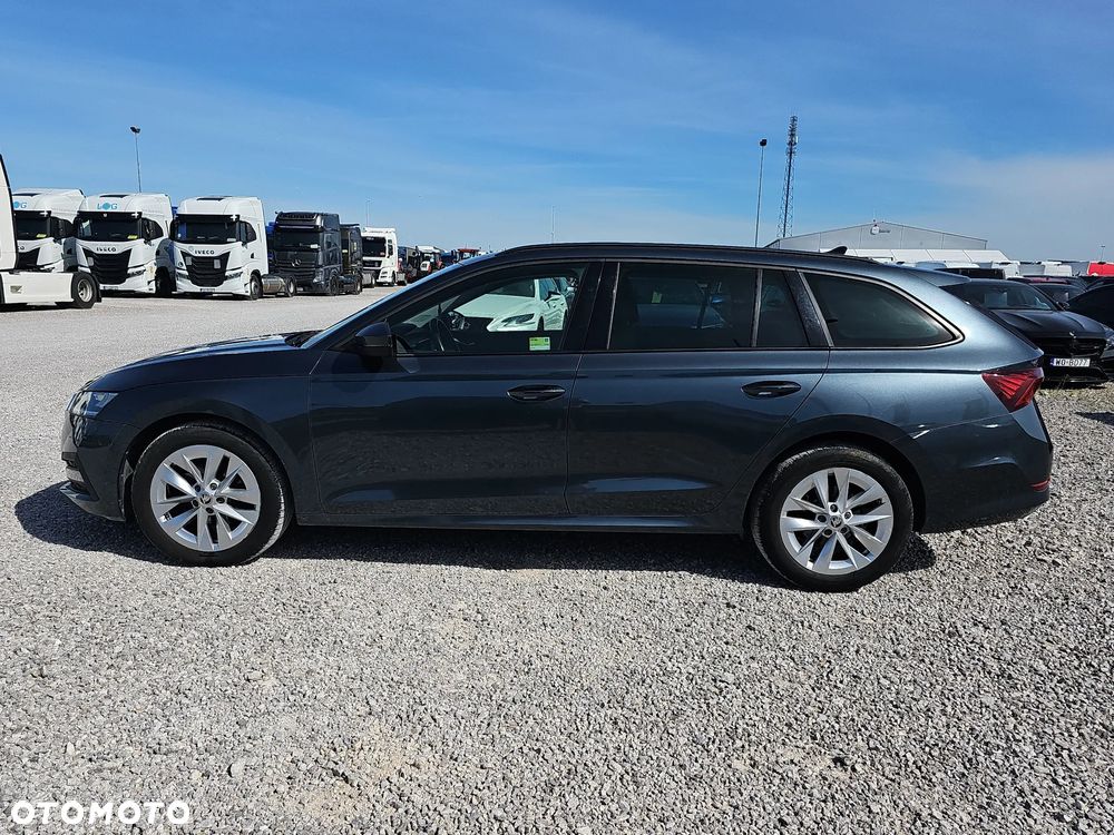 Skoda Octavia 2.0 TDI Ambition DSG - 8