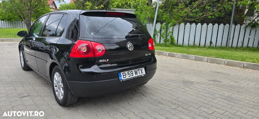 Volkswagen Golf 2.0 TDI DSG Comfortline - 13