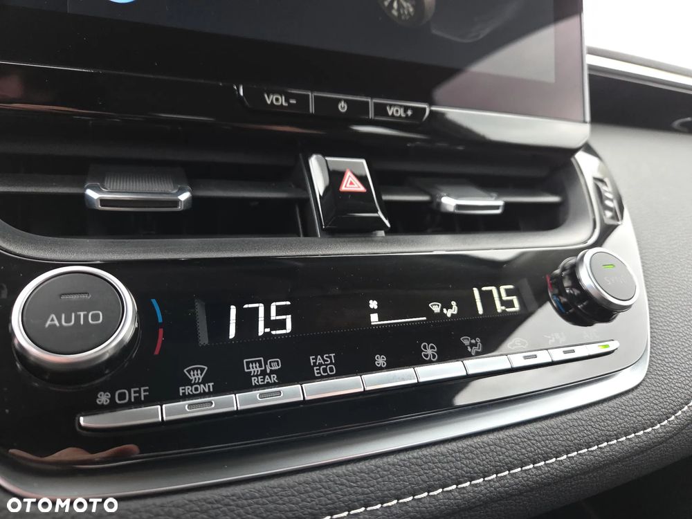 Toyota Corolla 1.8 Hybrid Comfort - 25