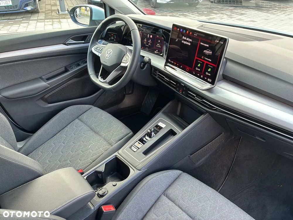 Volkswagen Golf - 27