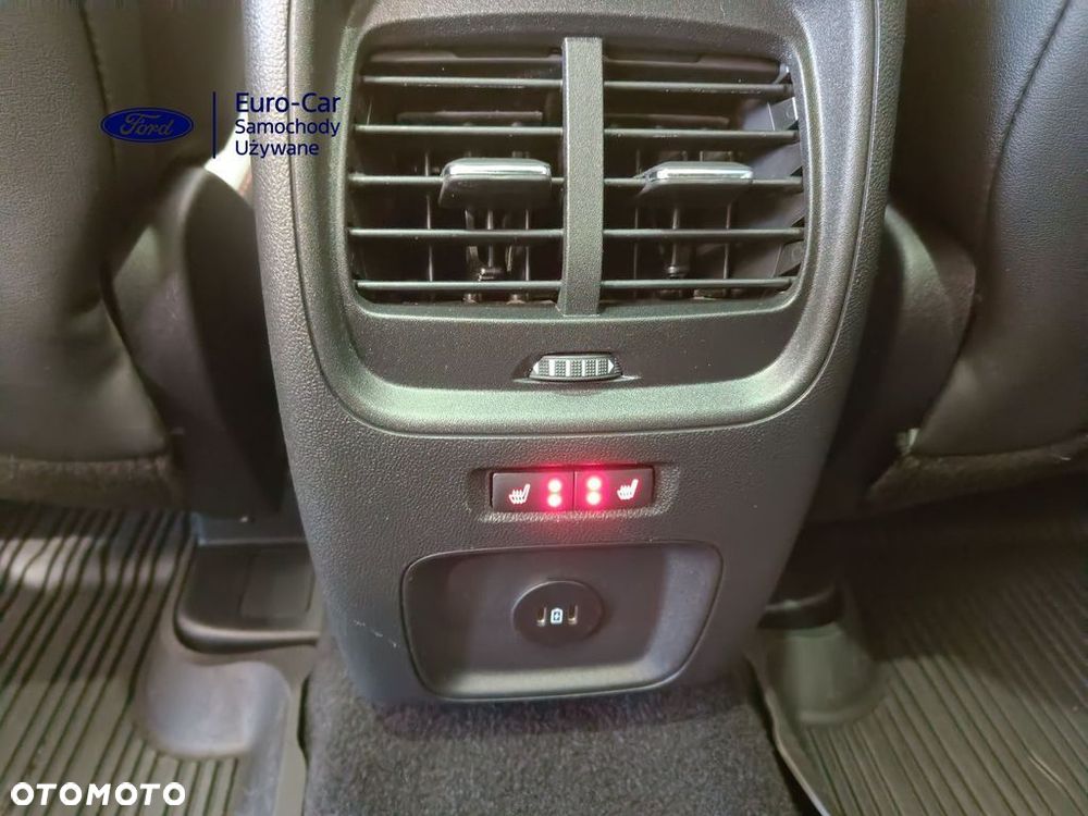 Ford Kuga 2.5 FHEV AWD ST-Line X eCVT - 36
