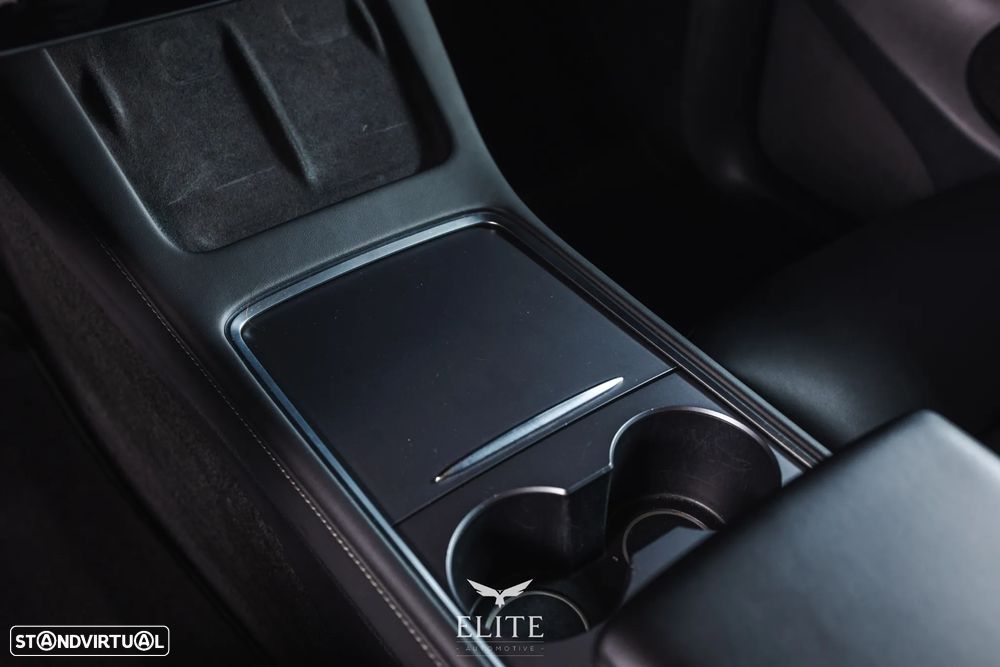 Tesla Model Y Long Range Tração Integral - 12