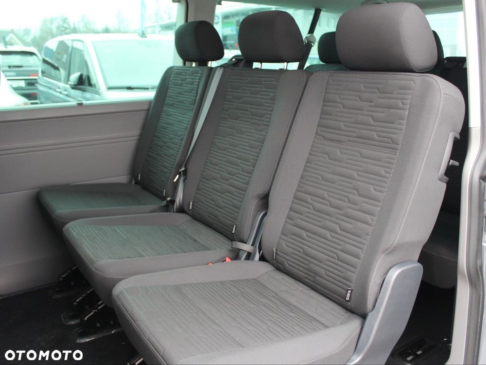 Volkswagen Caravelle - 13