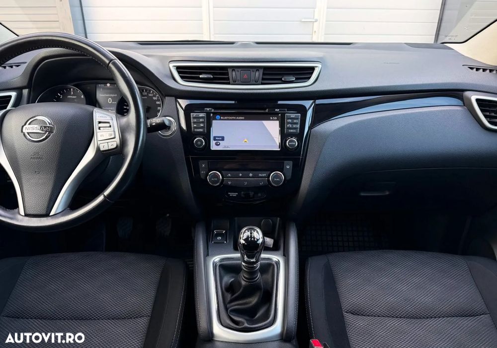 Nissan Qashqai 1.6 DCI 4 x 4 DPF Start/Stop 360 - 17