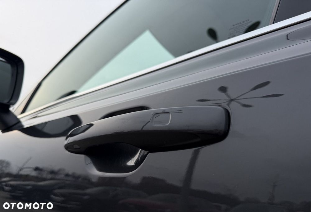Volvo XC 90 - 23