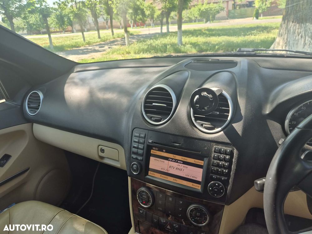 Mercedes-Benz ML 300 CDI BlueEfficiency Aut - 8