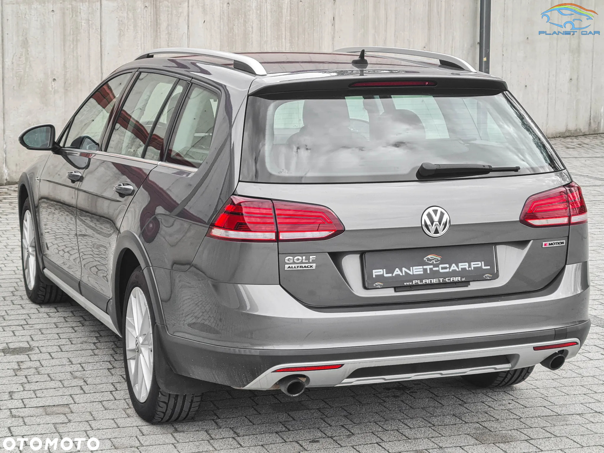 Volkswagen Golf - 10