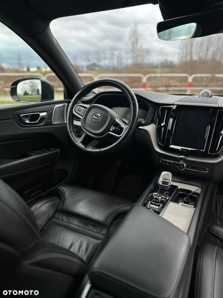 Volvo XC 60 B5 D AWD Geartronic Inscription - 5