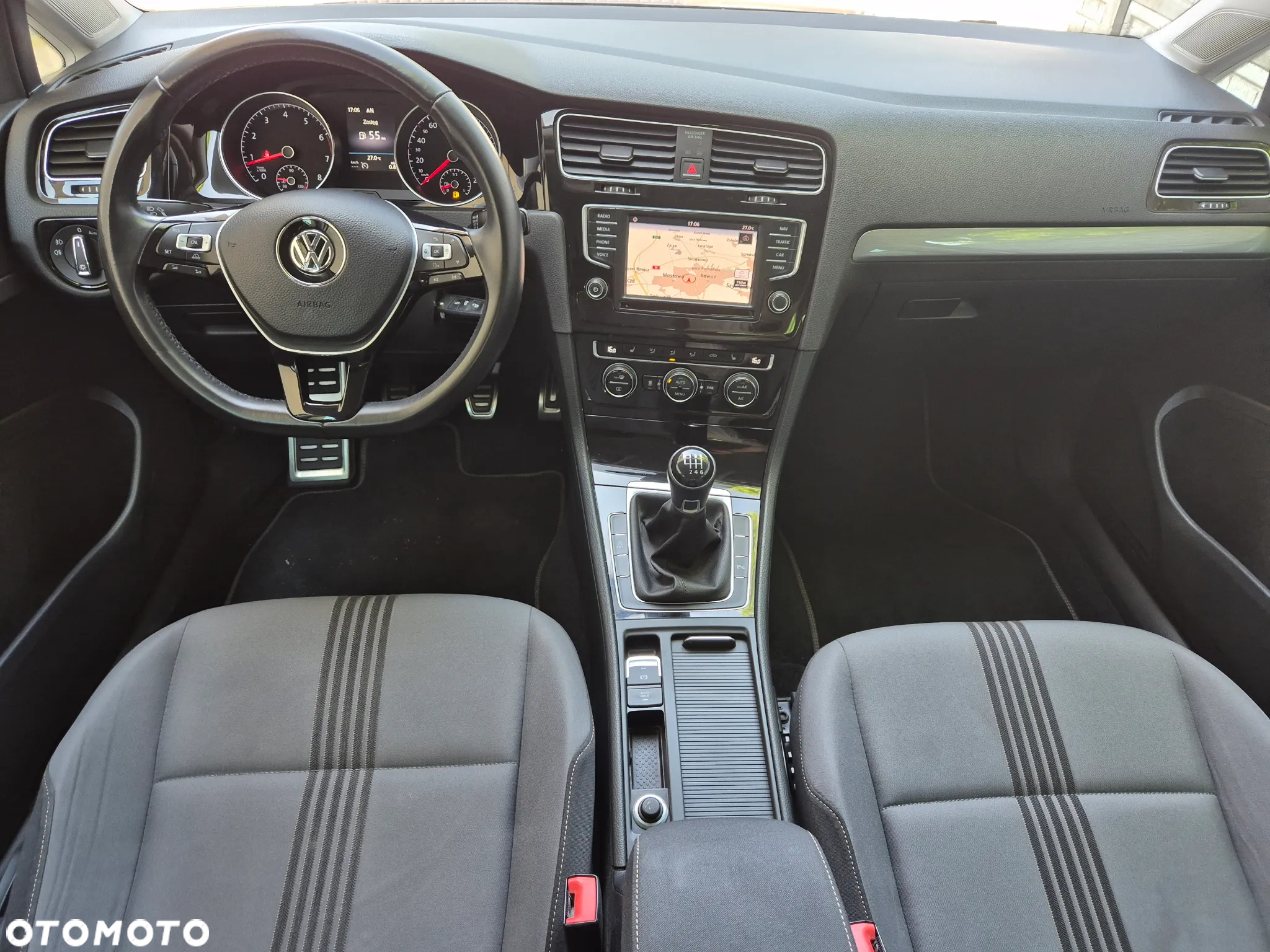Volkswagen Golf 1.4 TSI BlueMotion Technology Allstar - 14