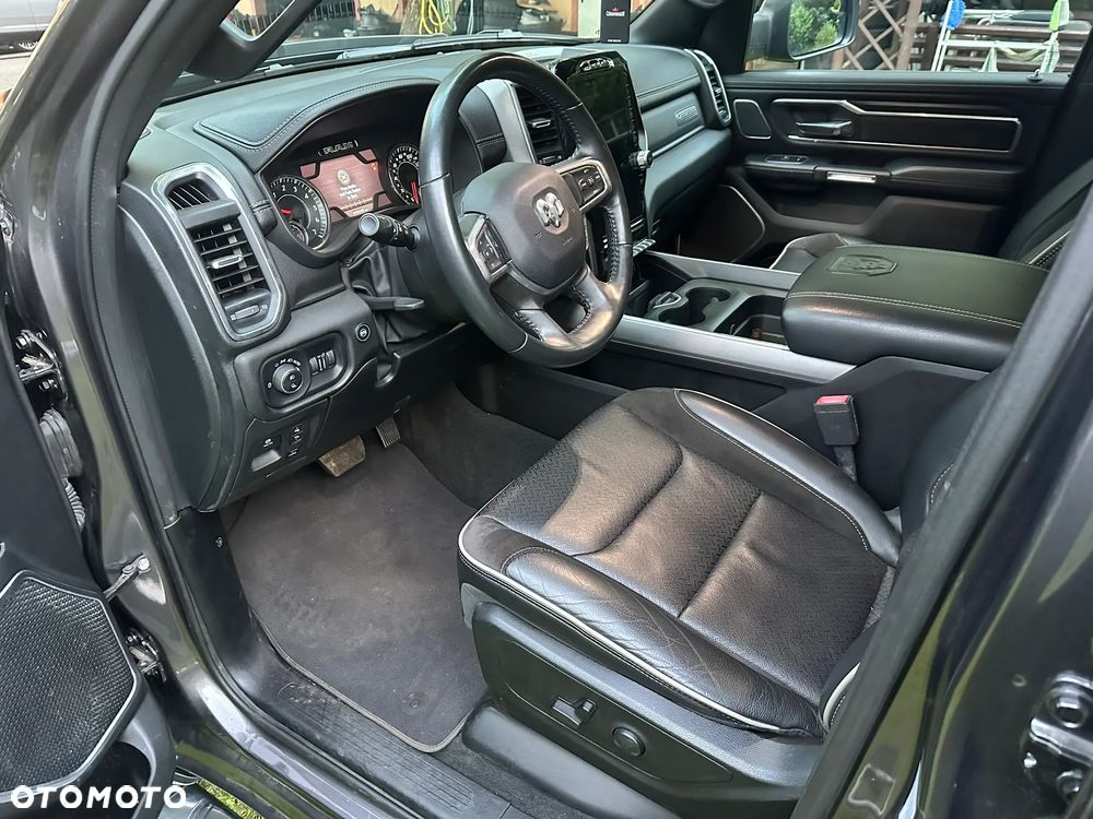 RAM 1500 Crew Cab Laramie - 12