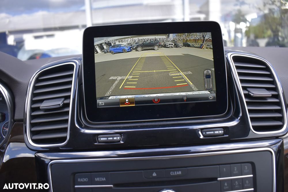 Mercedes-Benz GLE 250 d - 12