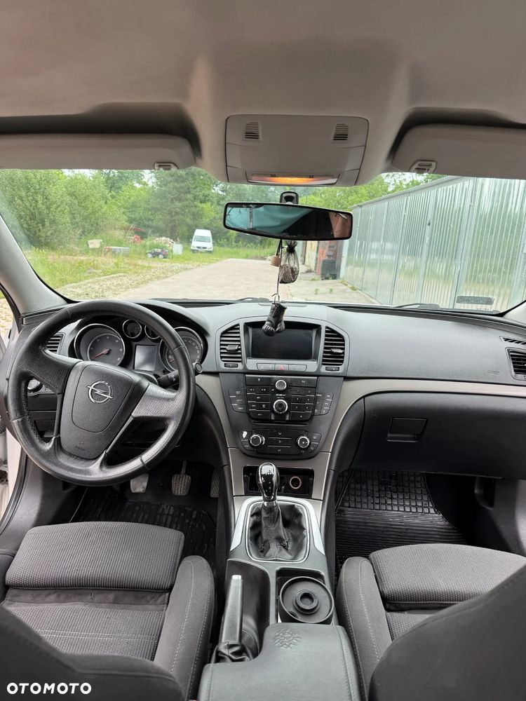 Opel Insignia 2.0 CDTI - 7