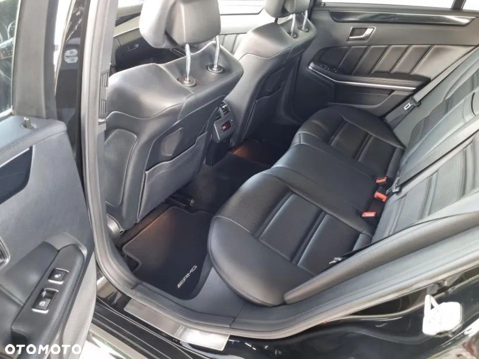 Mercedes-Benz Klasa E 63 AMG 4-Matic - 7