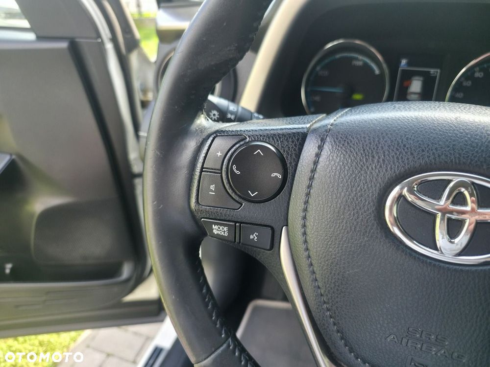 Toyota RAV4 - 22