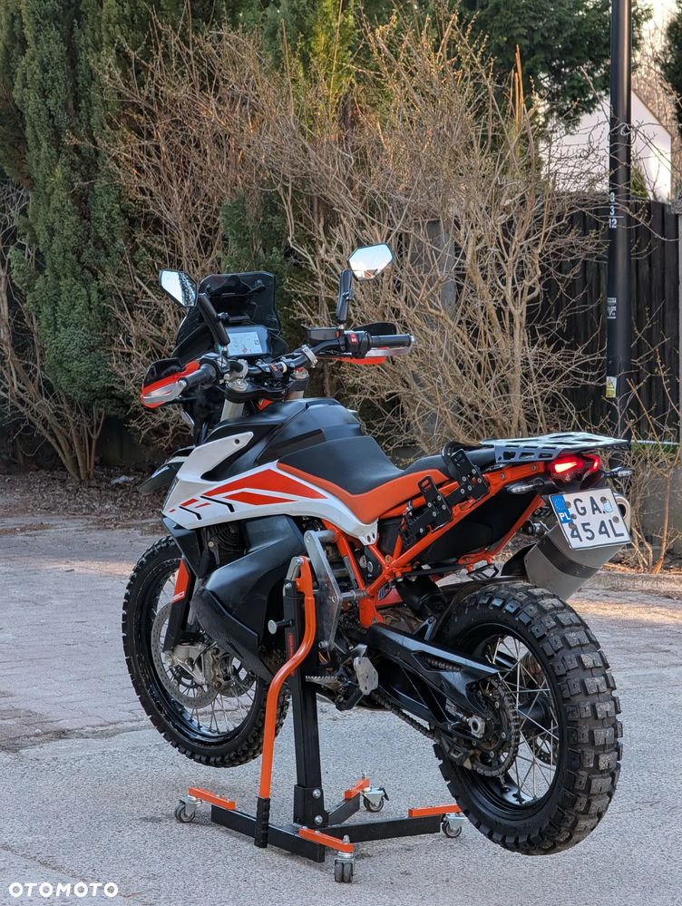 KTM Adventure - 7