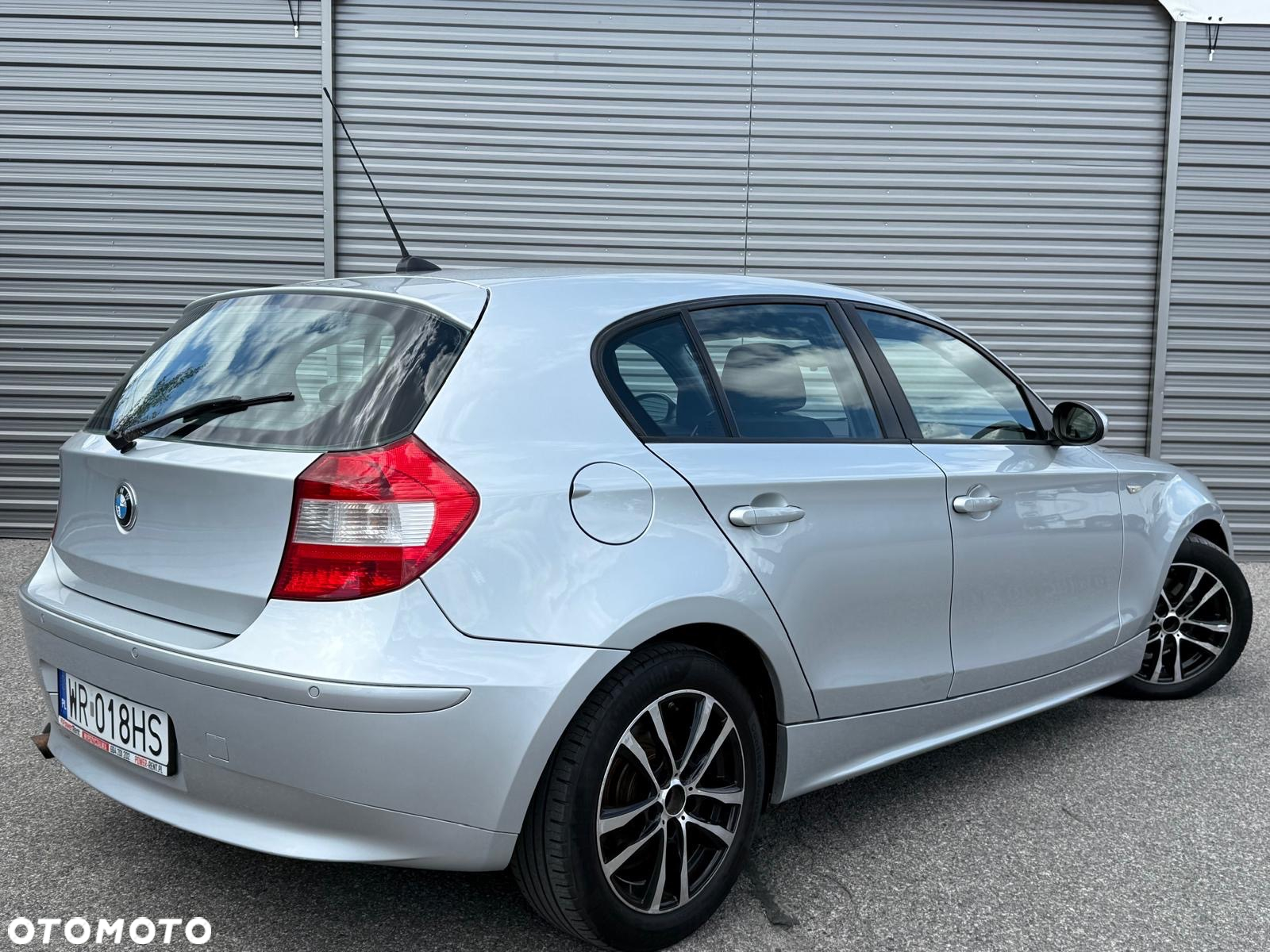 BMW Seria 1 - 24
